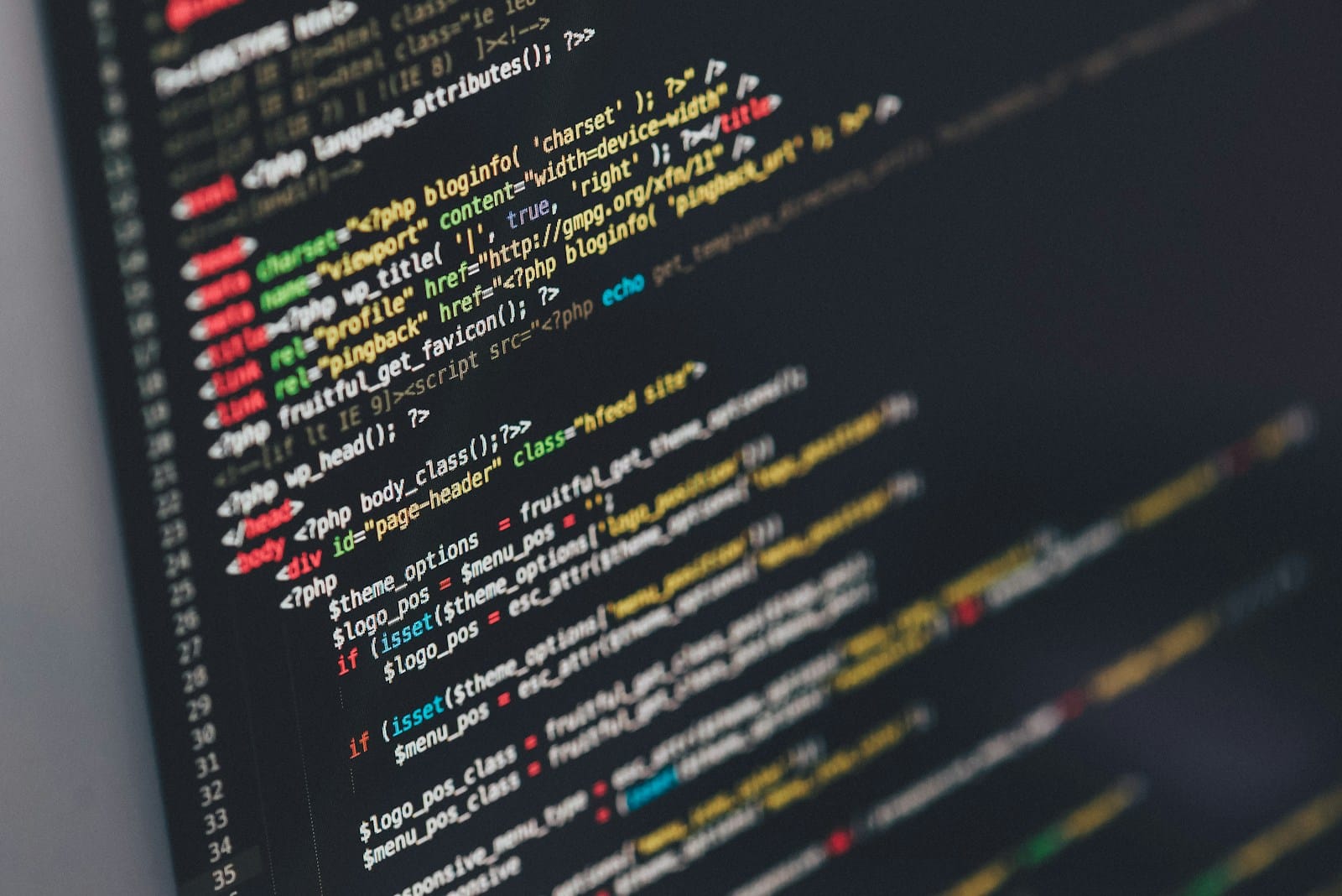 Laptop Windows untuk mengompres file dengan mudah