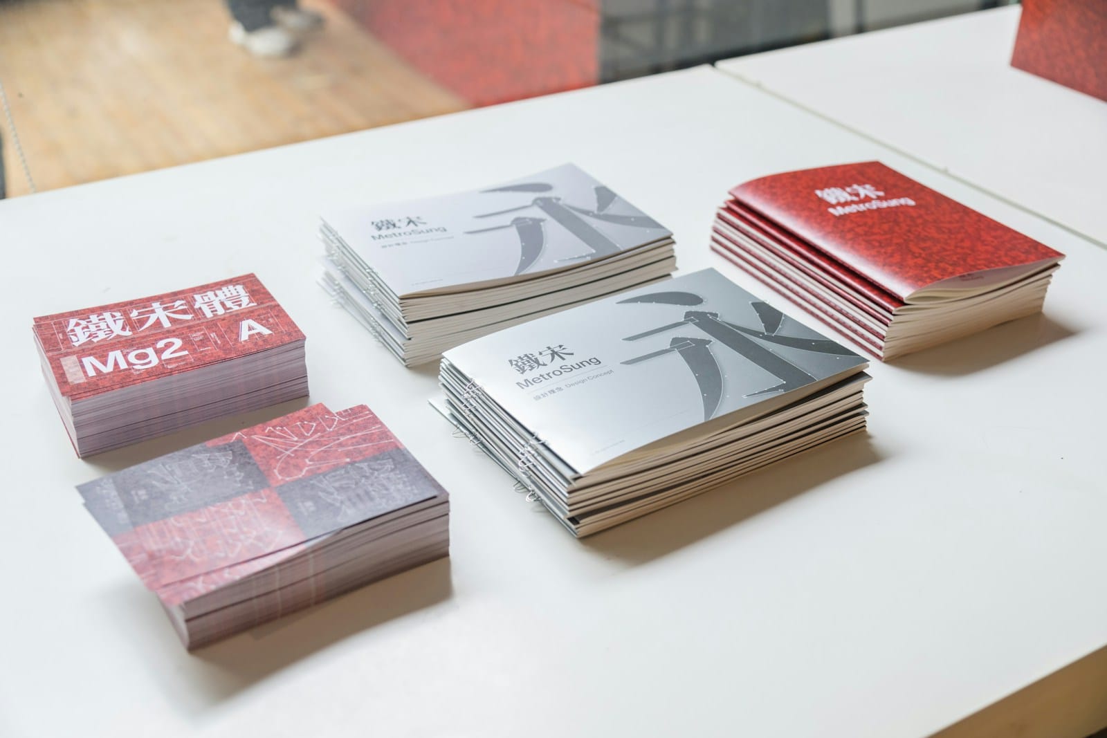 Moodboard Visual Branding typography dan desain untuk kreator konten